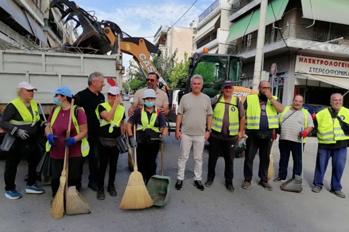 Nίκαια: Επιχείρηση καθαρισμού και απομάκρυνσης ογκωδών αντικειμένων 