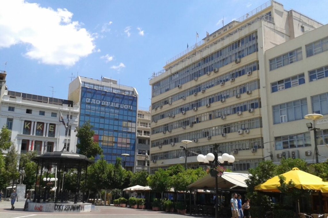 Πειραιάς: Απευθείας αναθέσεις εκατ. ευρώ για προμήθειες καυσίμων καταγγέλλει ο Δημήτρης Γκερλές