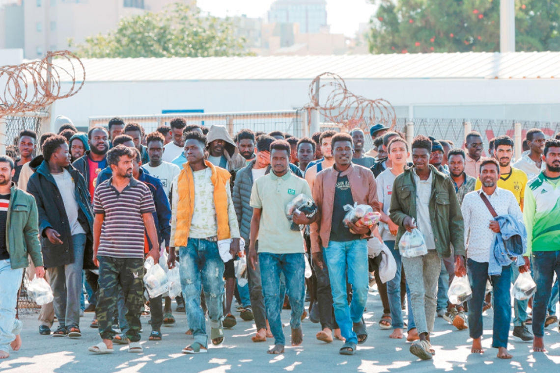 Παράνομοι μετανάστες: Πάνω από το 60% όσων δήλωναν ανήλικοι είναι τελικά ενήλικες