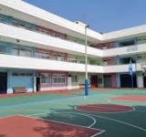 Οι γονείς καταγγέλλουν την παρουσία αστυνομικών στο 41ο Δημοτικό Σχολείο Πειραιά