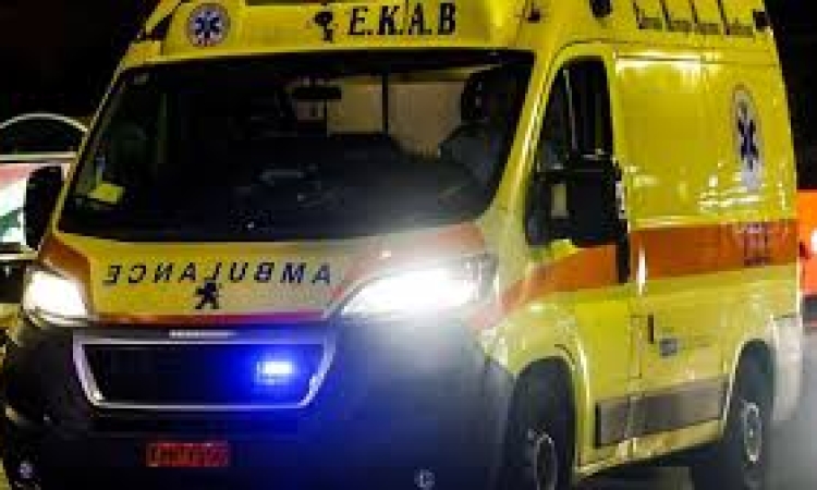 Τραγωδία στον Πειραιά: 17χρονη έπεσε από τον πέμπτο όροφο πολυκατοικίας