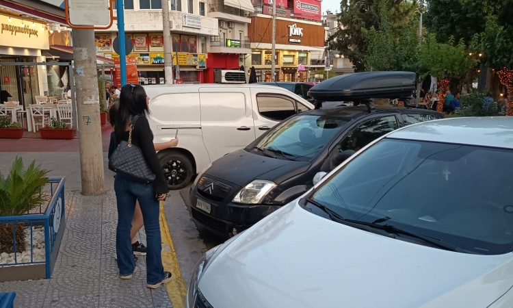 Τροχαία Κορυδαλλού: Κυρία Πολίτου, εφαρμόστε τον Κ.Ο.Κ. ή αλλάξτε επάγγελμα