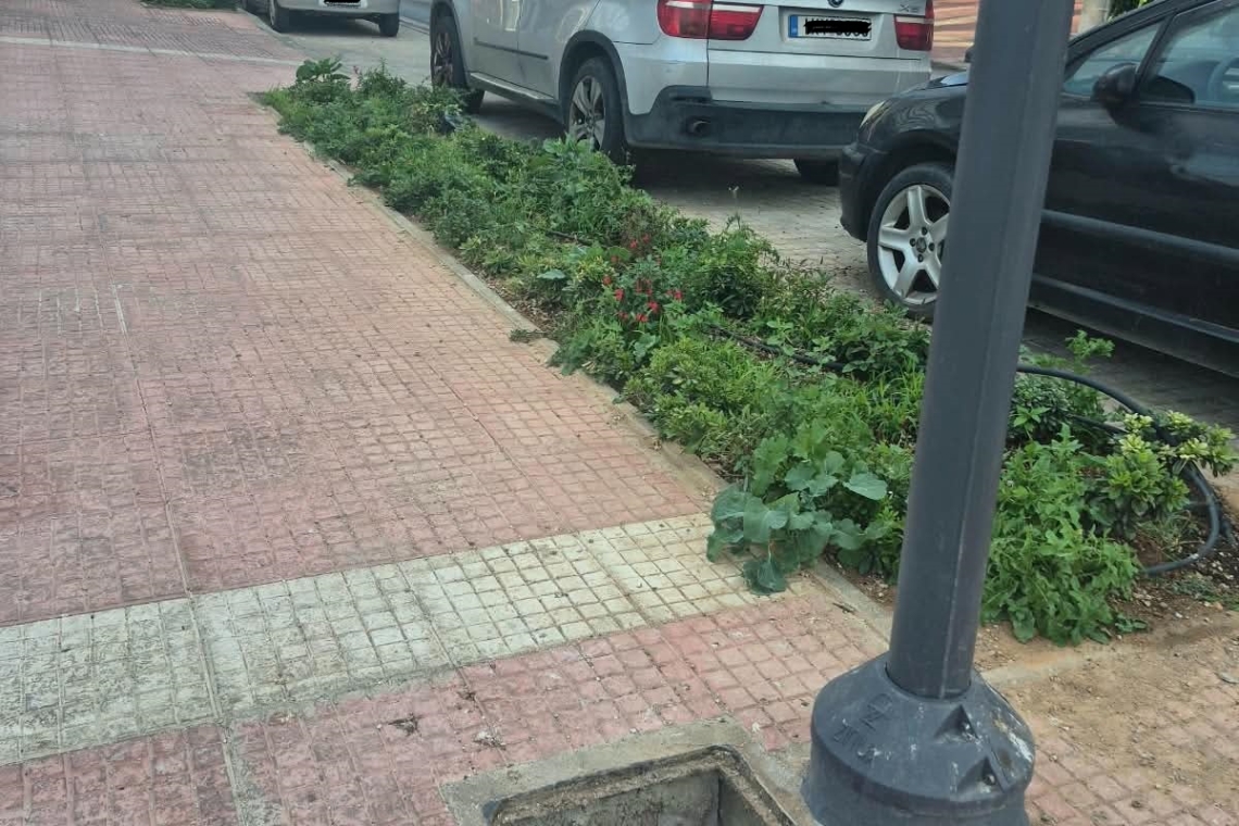 Πειραιάς: Έκλεψαν 23 καπάκια φρεατίων από την οδό Κλεισόβης